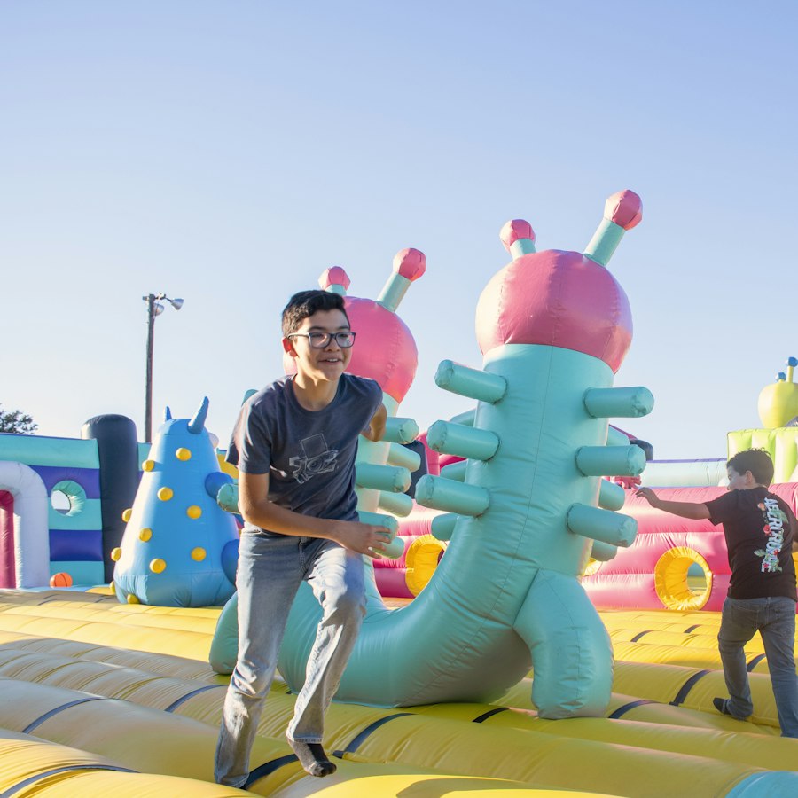 Jumbo Bounce Zone