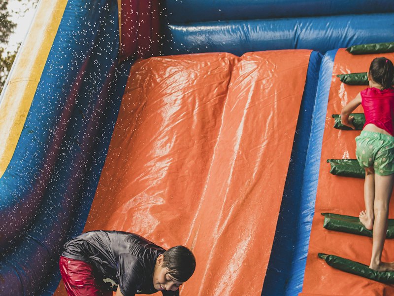 18 ft Dual-Lane Dry Slide